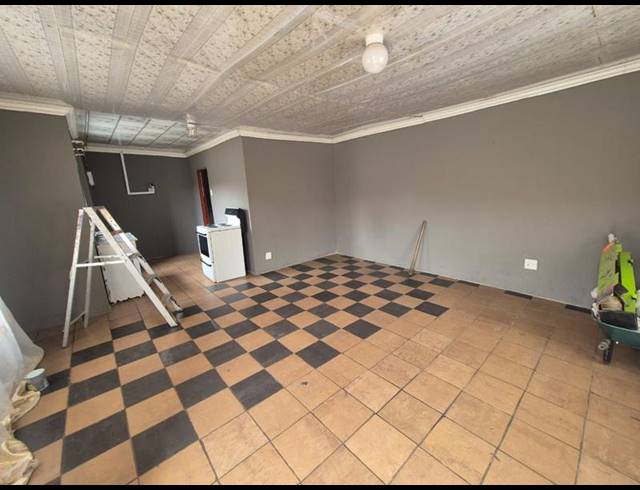 3 BEDROOM HOUSE FOR SALE IN MAYBERRY PARK